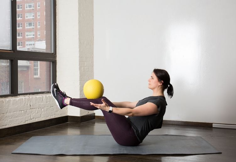 10 exercises with medicine ball to strengthen the abdominal muscles